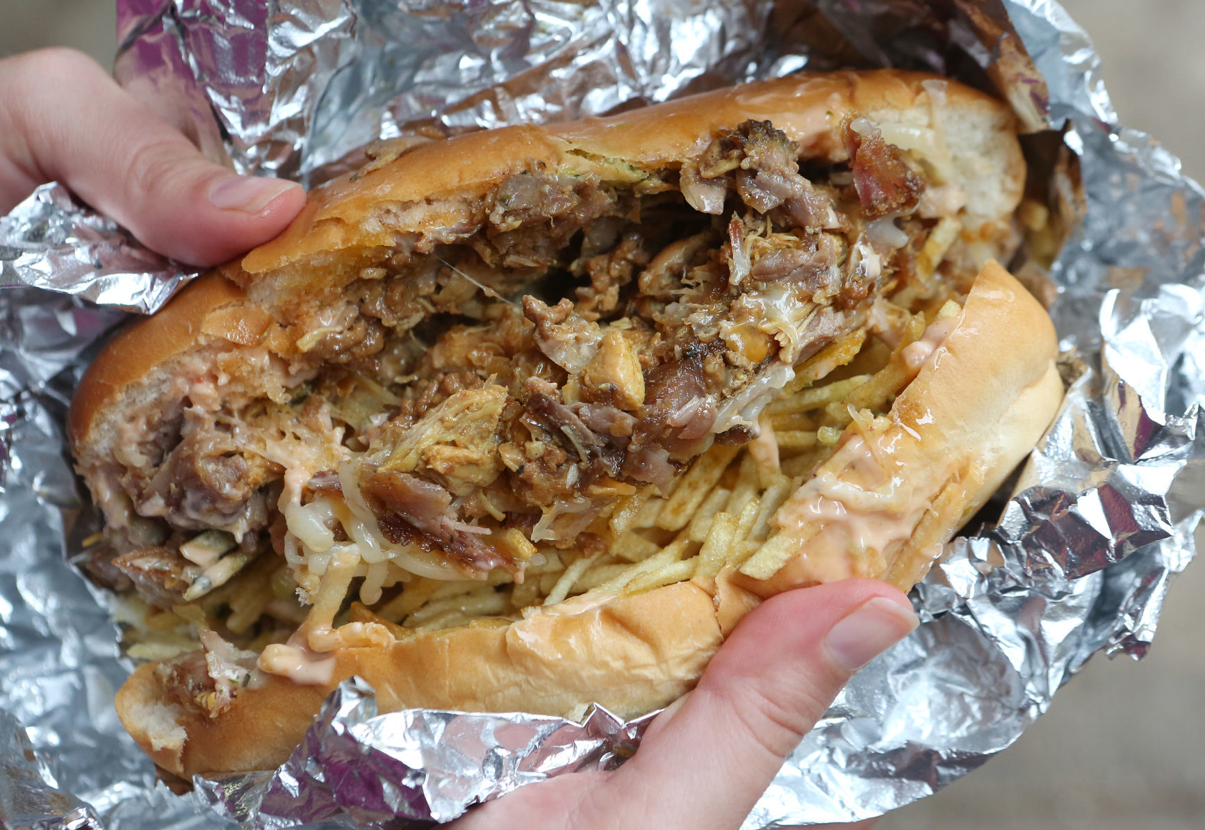 EL WISCORICAN FOOD CART